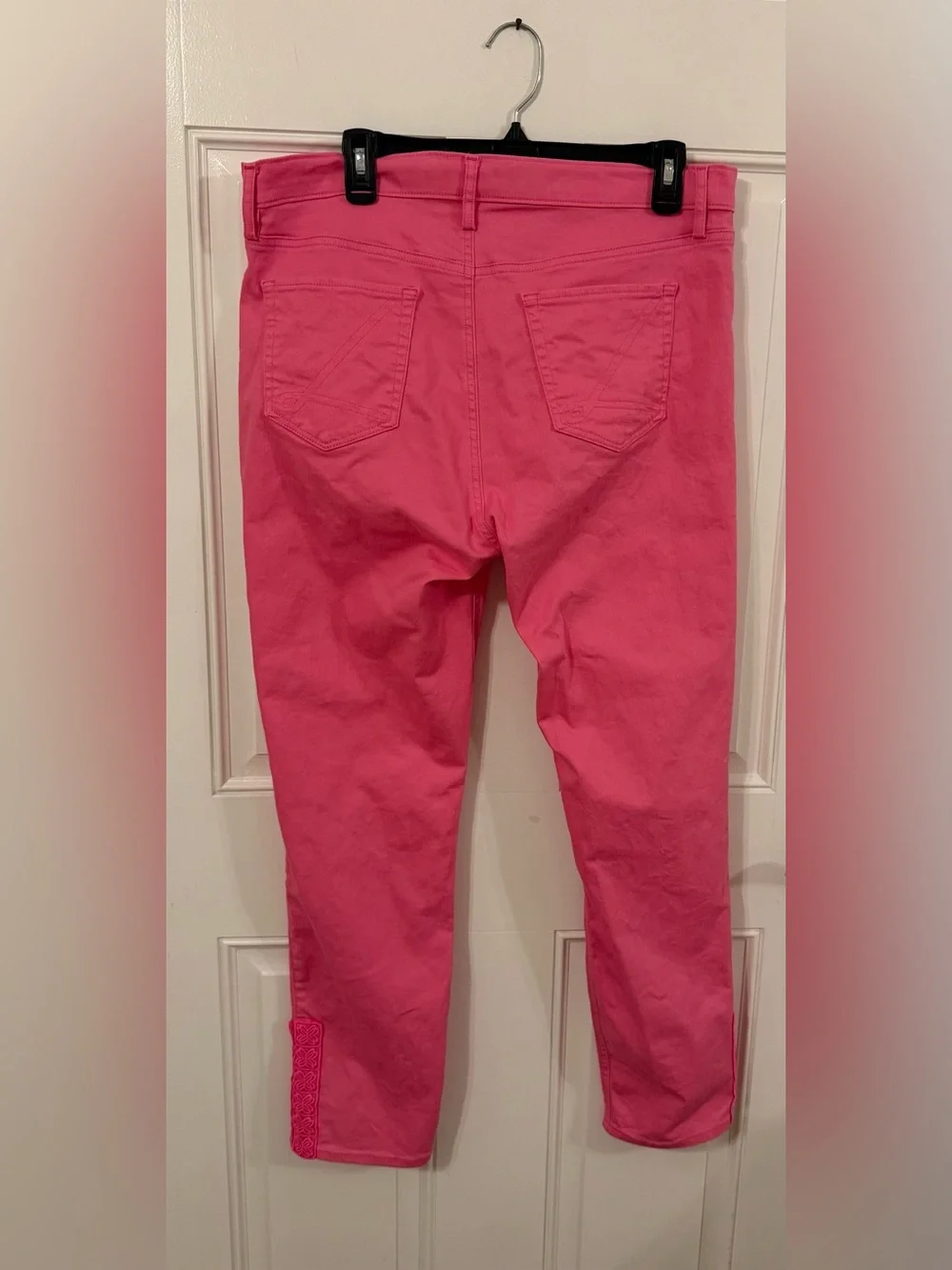 Lilly Pulitzer 29" South Ocean High Rise
Skinny Jean - Picture 4 of 13